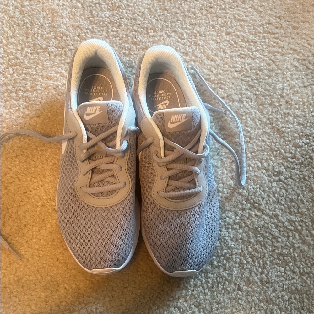 Nike Light Gray Athletic Shoes